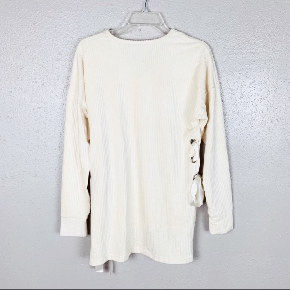 Doe & Rae Sweater Small - Picture 3 of 3